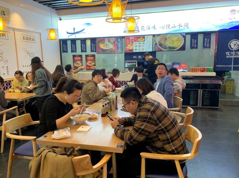 ??現撈小鍋米線加盟選址攻略，避開這些坑??